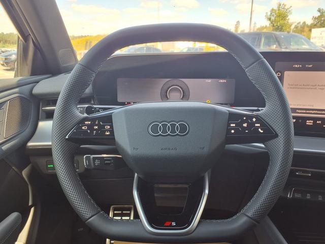 Audi Q3 S Line 1.5 TFSI 7-Gang tronic 