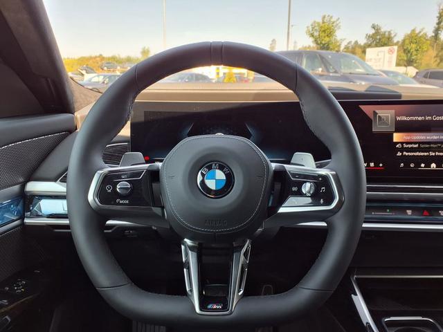 BMW 7er 740d M Sportpaket Pro Steptronic xDrive 740 