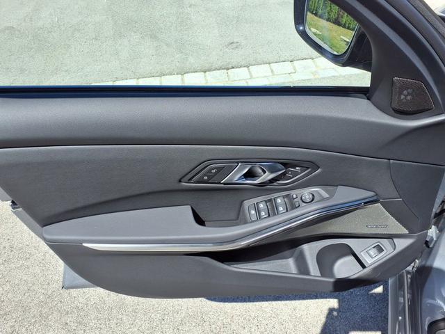 BMW 3er Touring M340d M Sportpaket Pro Steptronic xDrive 