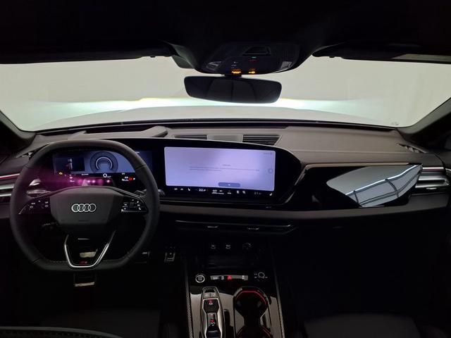 Audi A5 Avant S line 2.0 TFSI 7-Gang tronic quattro 