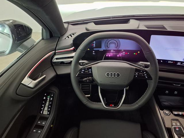 Audi A5 Avant S line 2.0 TFSI 7-Gang tronic quattro 