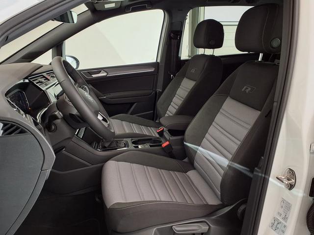 Volkswagen Touran Highline R-Line 1.5 TSI 7-Gang-DSG 