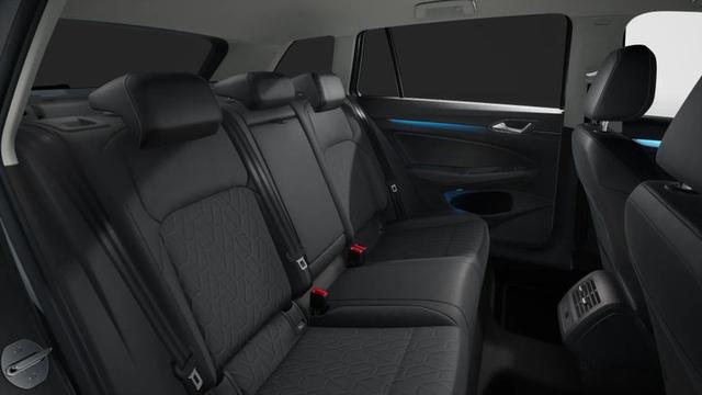 Volkswagen Golf Variant Life Plus 1.5 eTSI 7-Gang-DSG 