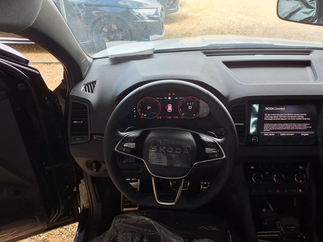 Skoda Karoq Sportline 2.0 TSI 7-Gang-DSG 4x4 