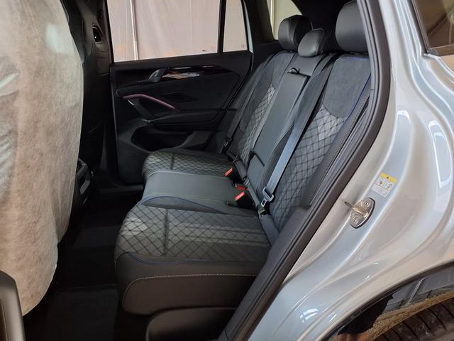 Volkswagen Tiguan R-Line 1.5 eTSI 7-Gang-DSG 