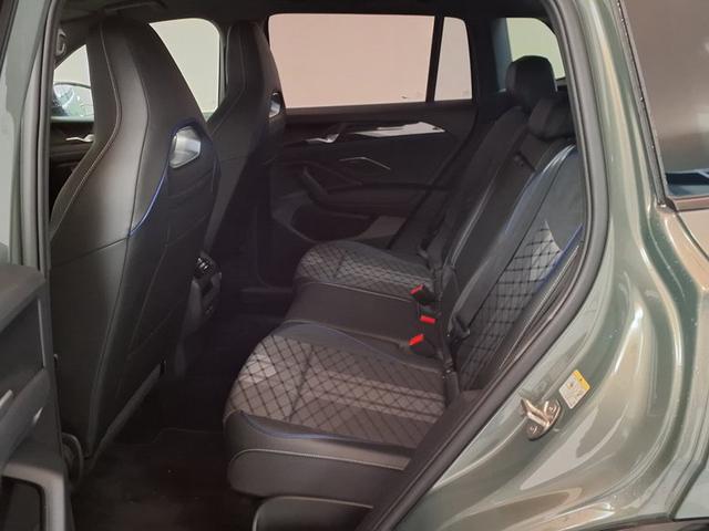 Volkswagen Tiguan R-Line 2.0 TSI 7-Gang-DSG 4MOTION 