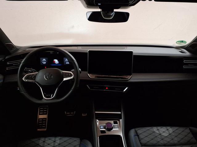 Volkswagen Tiguan R-Line 2.0 TSI 7-Gang-DSG 4MOTION 
