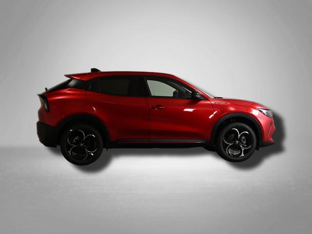 Alfa Romeo Junior Ibrida 1.2 VGT 48V-Hybrid 107 kW Speciale 