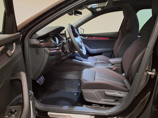 Skoda Octavia Combi RS 2.0 TSI 7-Gang-DSG 
