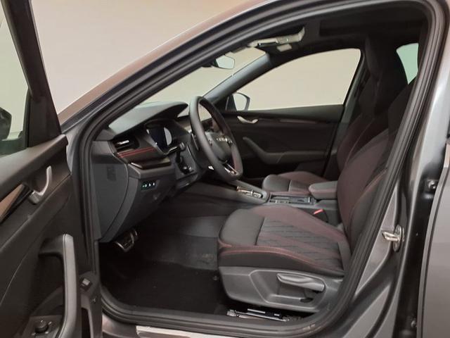 Skoda Octavia Combi RS 2.0 TSI 7-Gang-DSG 