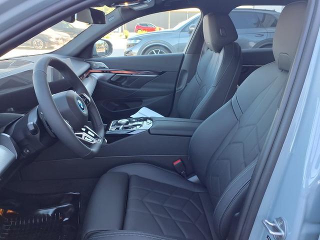 BMW 5er Touring M Sportpaket Pro 550e xDrive 