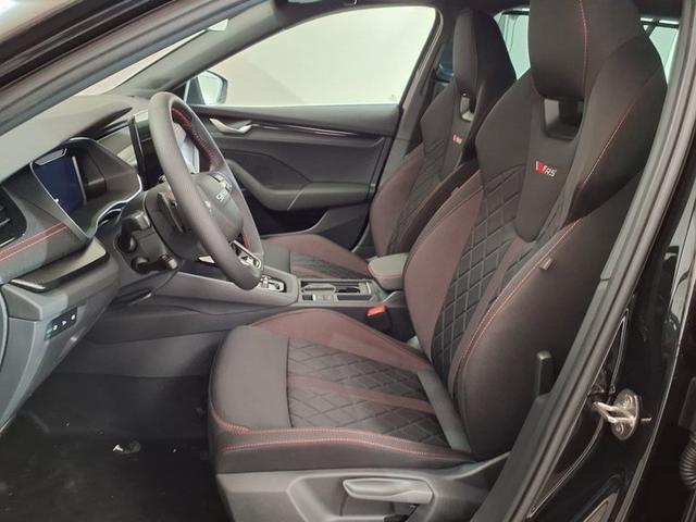 Skoda Octavia Combi RS 2.0 TSI 7-Gang-DSG 