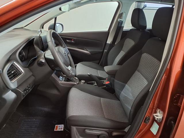 Suzuki S-Cross Comfort 1.4L Boosterjet 6 MT 4 WD 