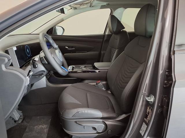 Hyundai TUCSON Select Plus 1.6 T-GDI 