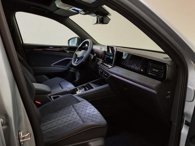 Volkswagen Tiguan R-Line 2.0 TSI 7-Gang-DSG 4MOTION 