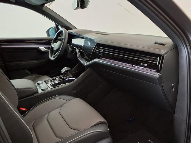 Volkswagen Touareg R-Line FINAL EDITION 3.0 TDI 8-Gang-Automatik 4MOTION 