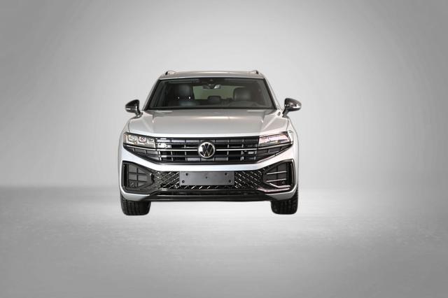 Volkswagen Touareg R-Line FINAL EDITION 3.0 TDI 8-Gang-Automatik 4MOTION 