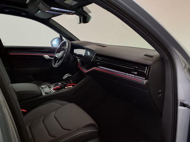 Volkswagen Touareg R-Line FINAL EDITION 3.0 TDI 8-Gang-Automatik 4MOTION 