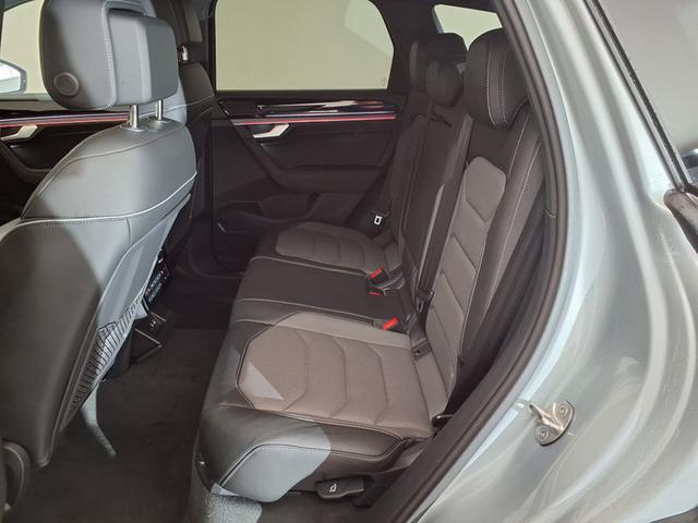 Volkswagen Touareg R-Line FINAL EDITION 3.0 TDI 8-Gang-Automatik 4MOTION 