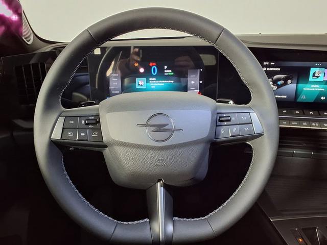Opel Astra Sports Tourer GS Plug-in-Hybrid 7-Gang-Doppelkupplungsgetriebe (eDCT) 