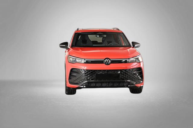 Volkswagen Tiguan R-Line 2.0 TSI 7-Gang-DSG 4MOTION 
