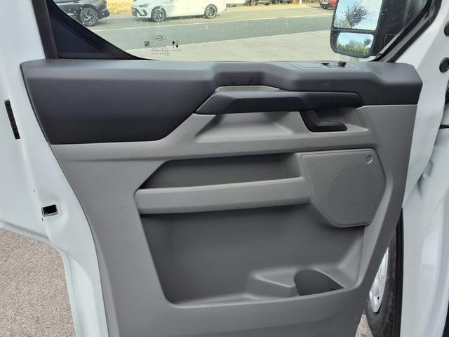 Ford Transit Custom Van Trend 280 SWB 2.0 TDCI 6-Gang 