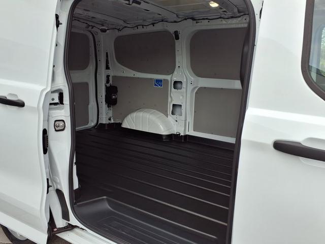 Ford Transit Custom Van Trend 280 SWB 2.0 TDCI 6-Gang 