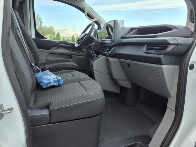 Ford Transit Custom Van Trend 280 SWB 2.0 TDCI 6-Gang 