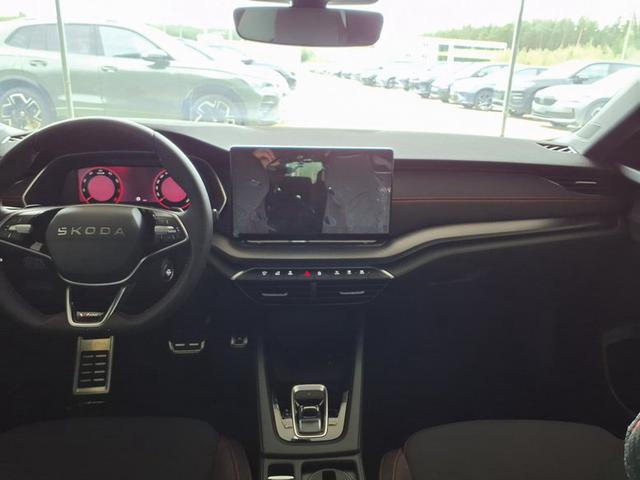 Skoda Octavia Combi RS 2.0 TSI 7-Gang-DSG 