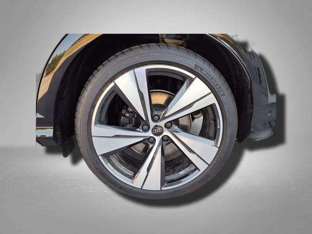 Audi SQ5 Sportback edition one 3.0 TFSI 7-Gang S tronic quattro 