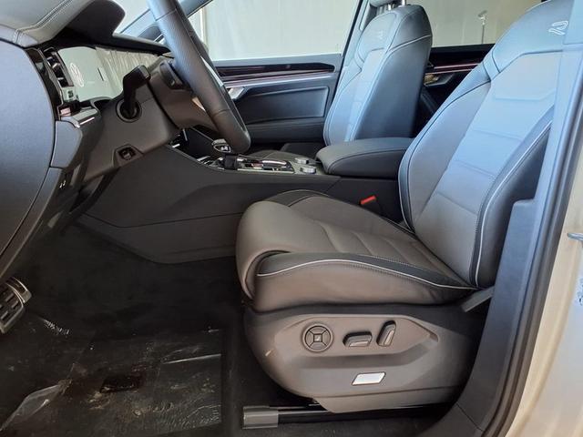 Volkswagen Touareg R-Line FINAL EDITION 3.0 TDI 8-Gang-Automatik 4MOTION 