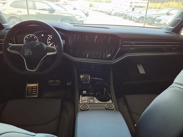 Volkswagen Touareg R-Line FINAL EDITION 3.0 TDI 8-Gang-Automatik 4MOTION 