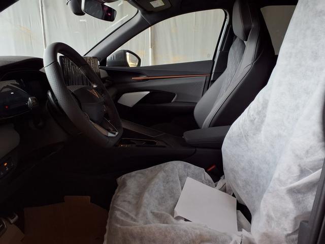 Cupra Terramar Standard 1.5 eTSI 7-Gang-DSG 
