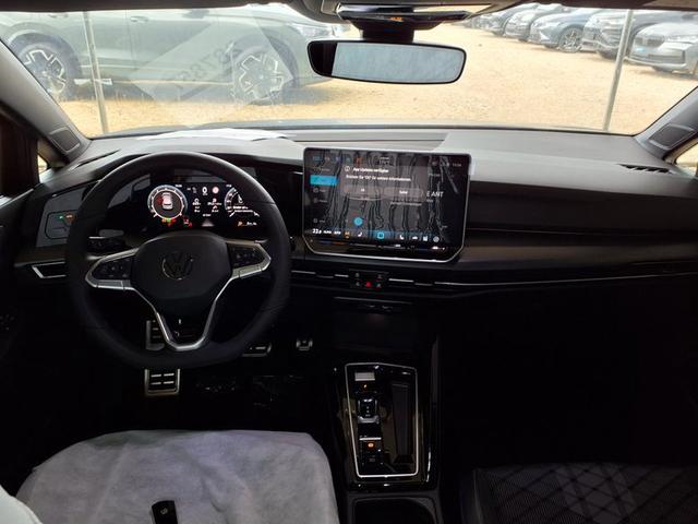 Volkswagen Golf R-Line 1.5 eTSI 7-Gang-DSG 
