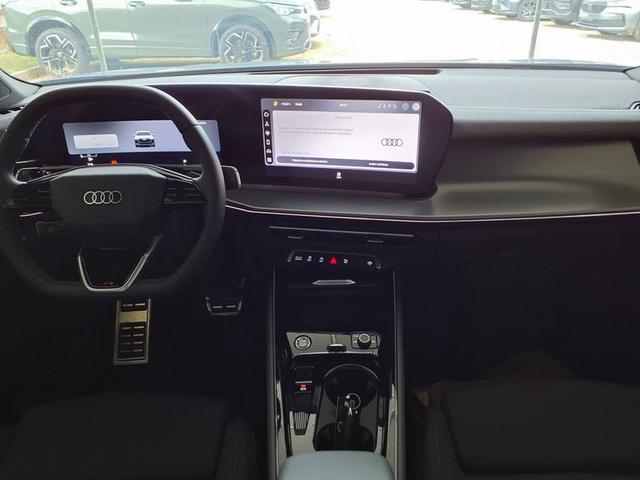 Audi Q3 S Line 1.5 TFSI 7-Gang tronic 