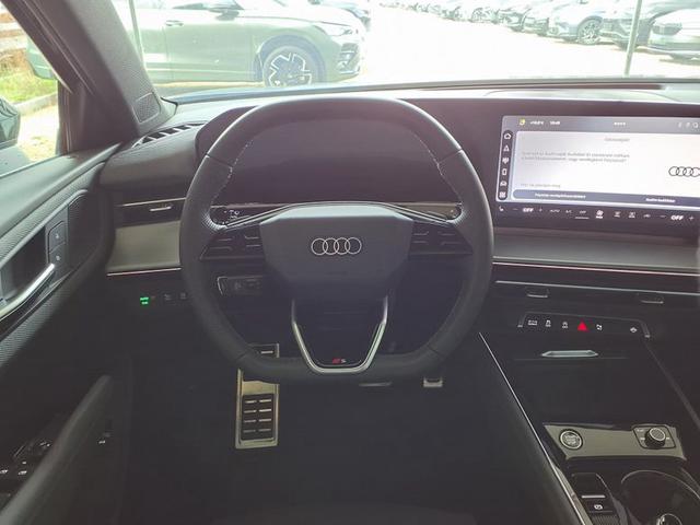 Audi Q3 S Line 1.5 TFSI 7-Gang tronic 