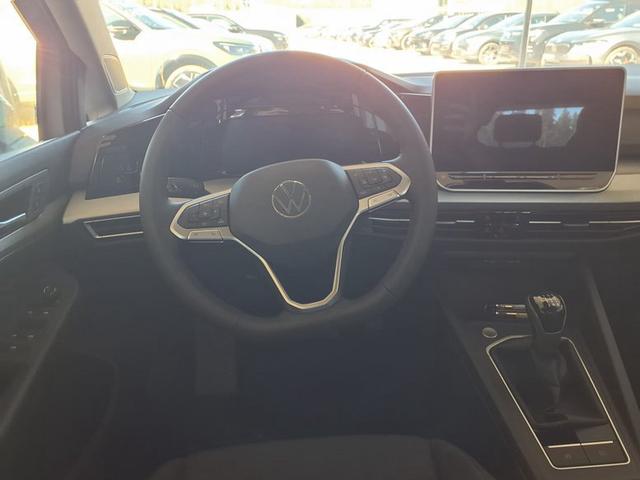 Volkswagen Golf Life Plus 1.5 TSI 6-Gang 