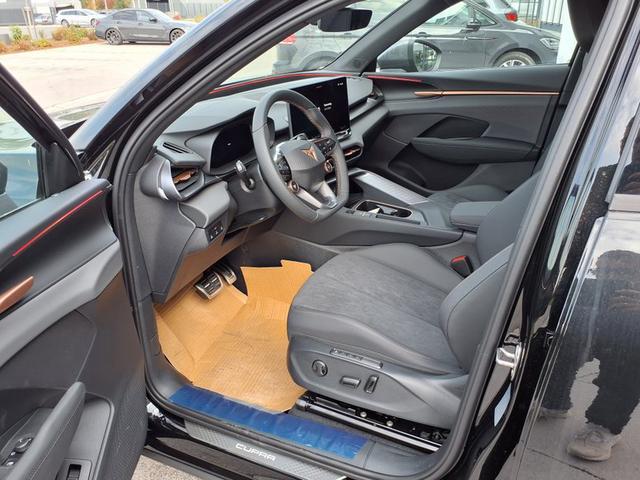Cupra Terramar 1.5 eTSI 7-Gang-DSG 