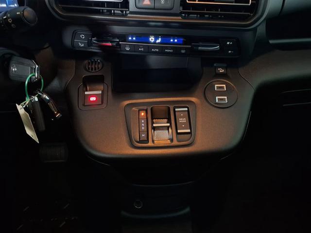 Opel Combo Life GS 1.5 Diesel 8-Stufen-Automatikgetriebe 