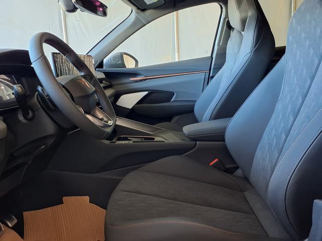 Cupra Terramar Standard 1.5 eTSI 7-Gang-DSG 