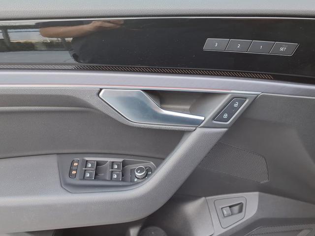 Volkswagen Touareg R-Line 3.0 TDI 8-Gang-Automatik 4MOTION 