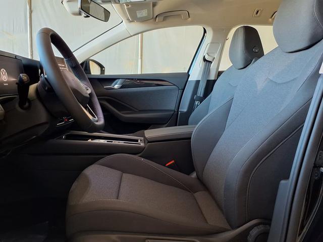 Volkswagen Passat Variant City 1.5 eTSI 150PS 7-Gang-DSG 