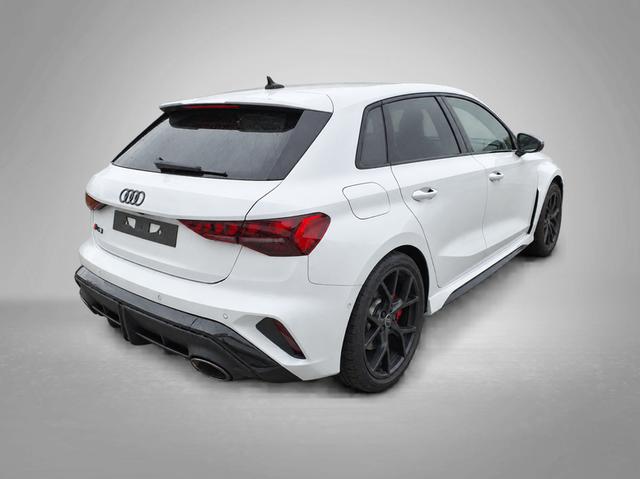 Audi RS3 Sportback 2.5 TFSI 7-Gang S tronic quattro 