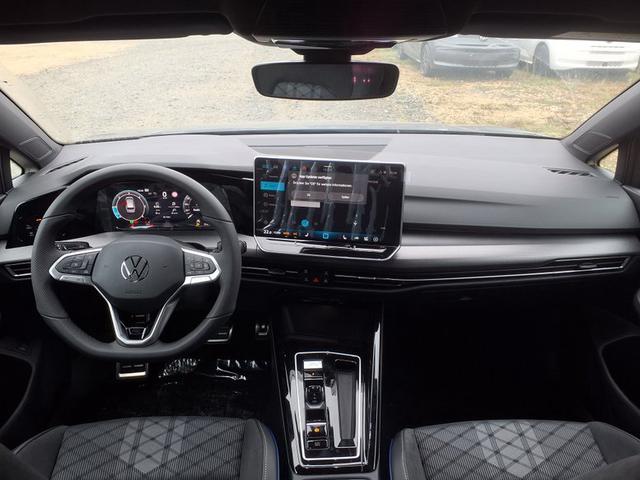 Volkswagen Golf Variant R-Line 2.0 TDI 7-Gang-DSG 