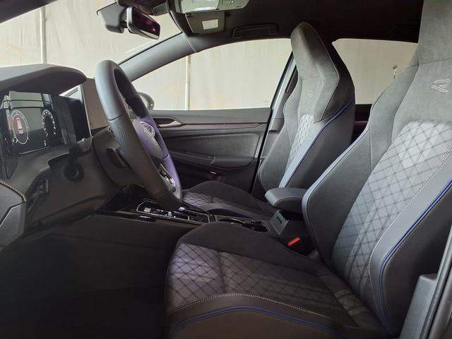 Volkswagen Golf R-Line 2.0 TDI 7-Gang-DSG 