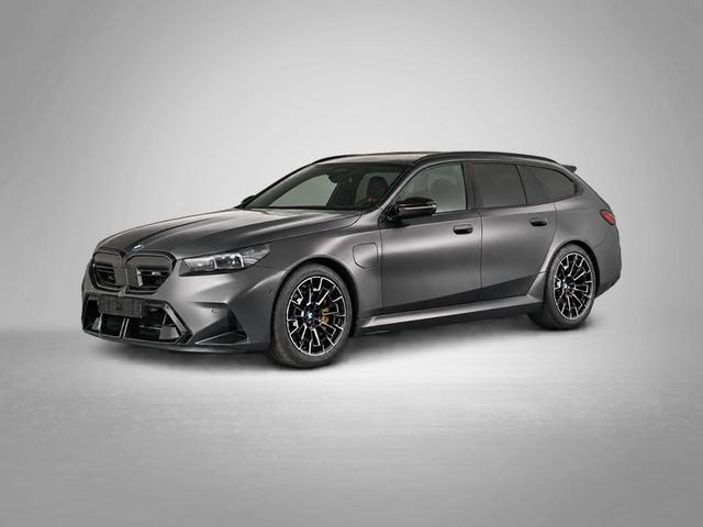 BMW M5 - M 4.4 V8 Plug in Hybrid 8-Gang Steptronic