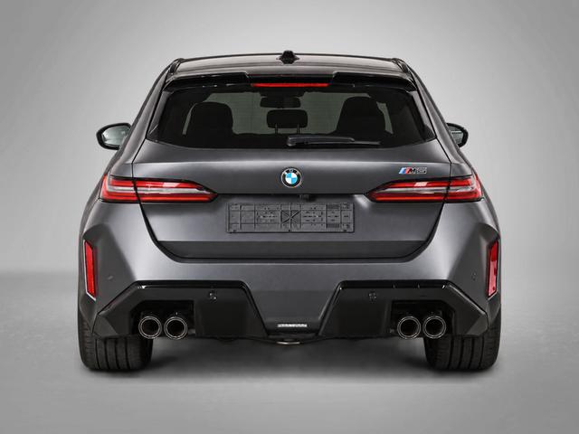 BMW M5 M 4.4 V8 Plug in Hybrid 8-Gang Steptronic 