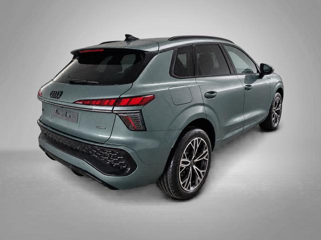 Audi Q3 S Line 2.0 TFSI 