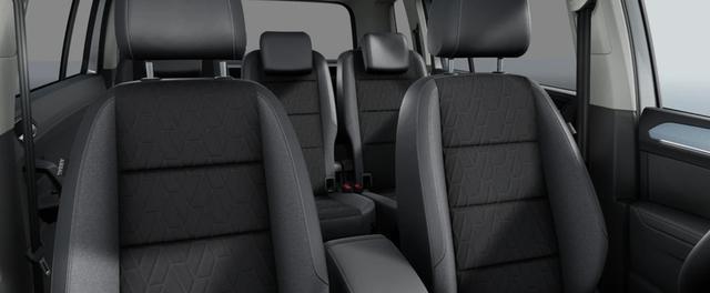 Volkswagen Touran Highline R-Line 1.5 TSI 7-Gang-DSG 