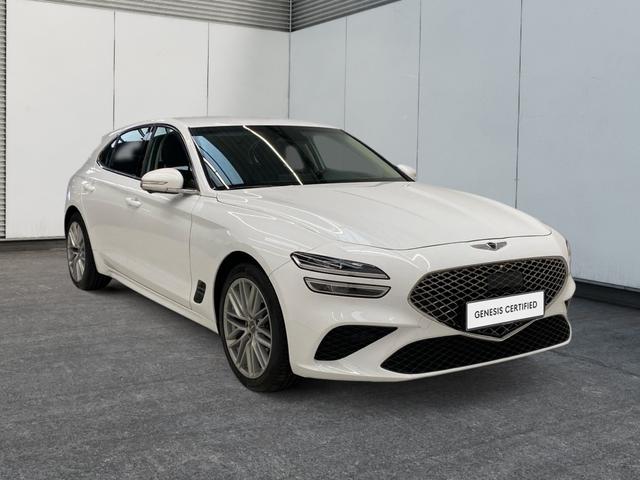 Genesis G70 Shooting Brake 2.0 T Premium RWD Innovation & Convenience Pack 